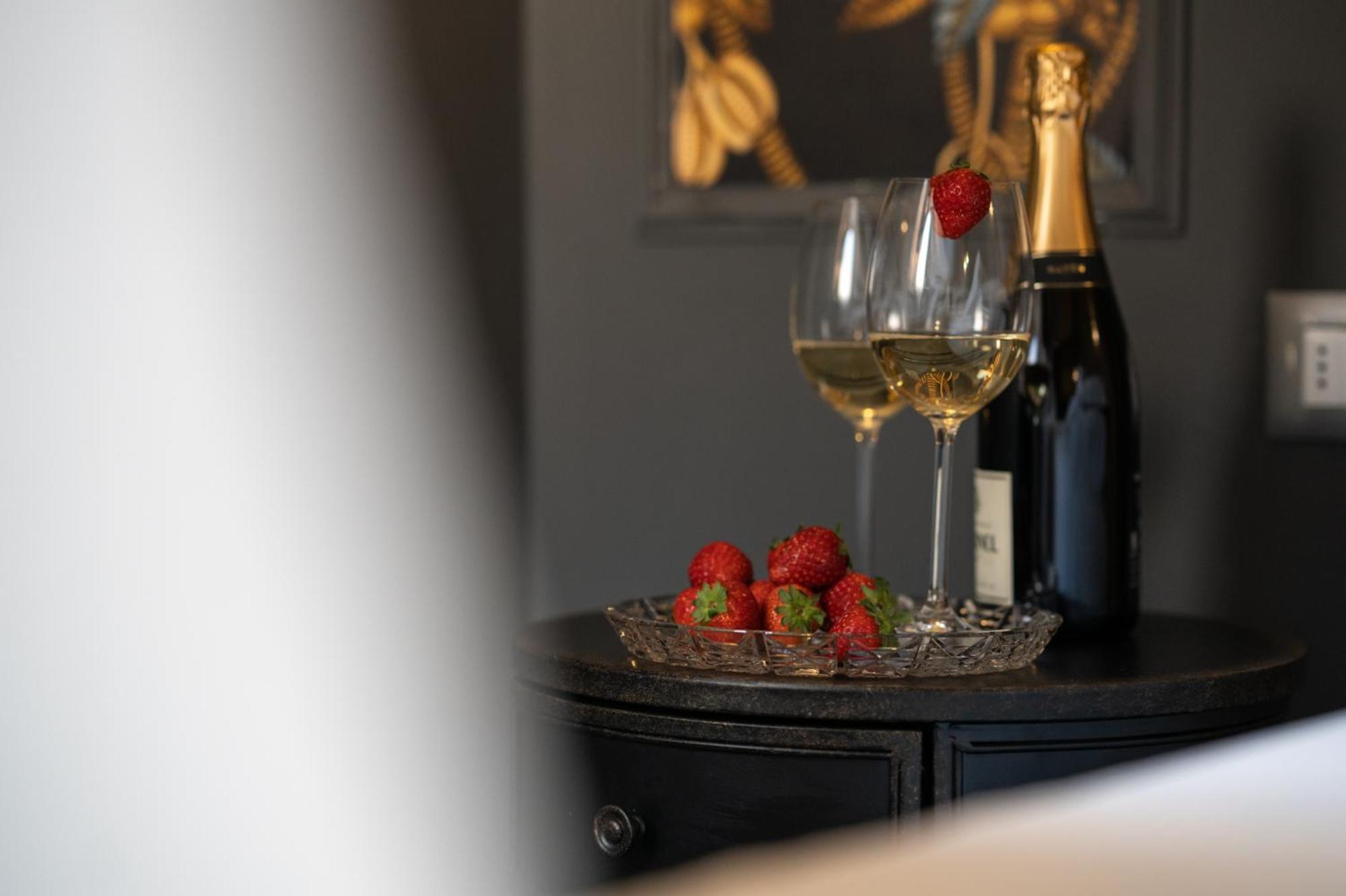 Residenze Carlo Alberto - Boutique Apartment Verona Eksteriør bilde