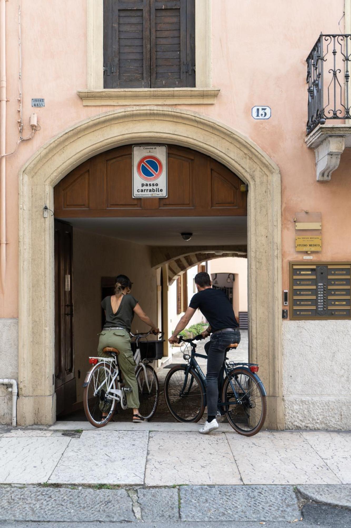 Residenze Carlo Alberto - Boutique Apartment Verona Eksteriør bilde